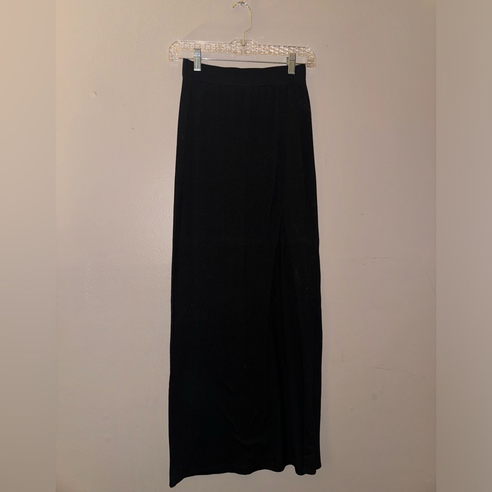 Black Express skirt